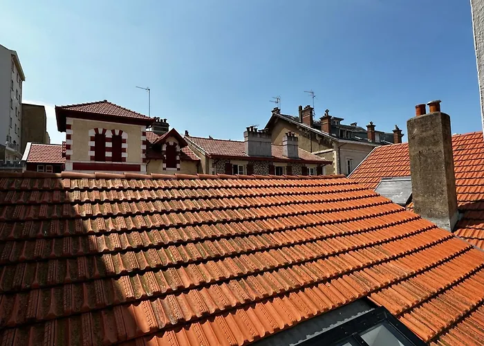 بيت ضيافة Maison Maite, Au Coeur De 4*