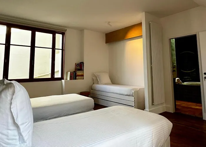 بيت ضيافة Maison Maite, Au Coeur De 4*